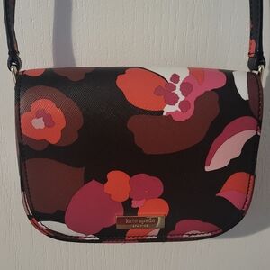 Kate Spade New York Carson Laurel Way Lilah Sm Crossbody Handbag Black Red Pink